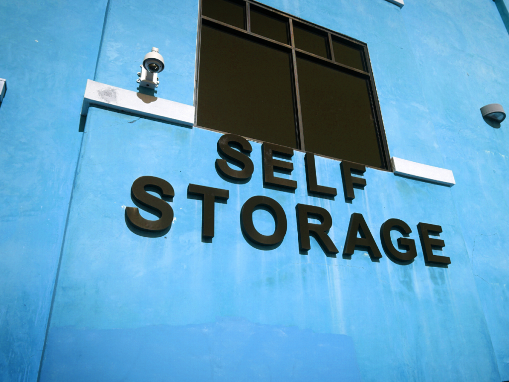 Vale a pena contratar um self storage para empresas?
